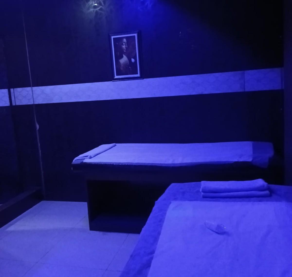 ESSENCE SPA