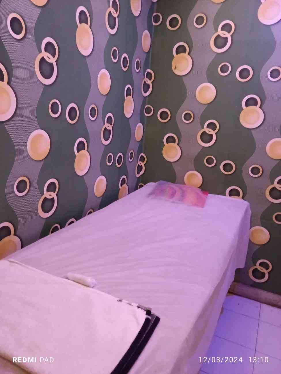 Timeless bed area