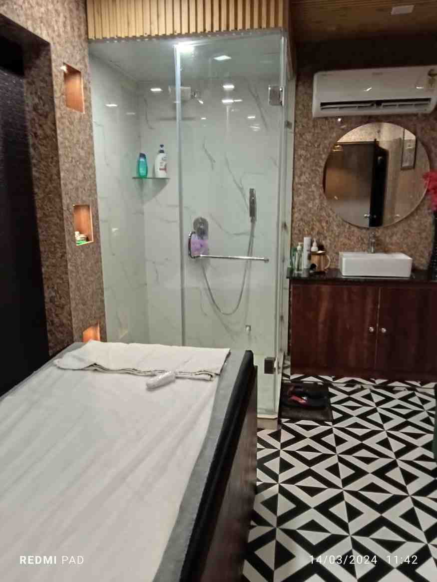 Alma Thai Spa bed area