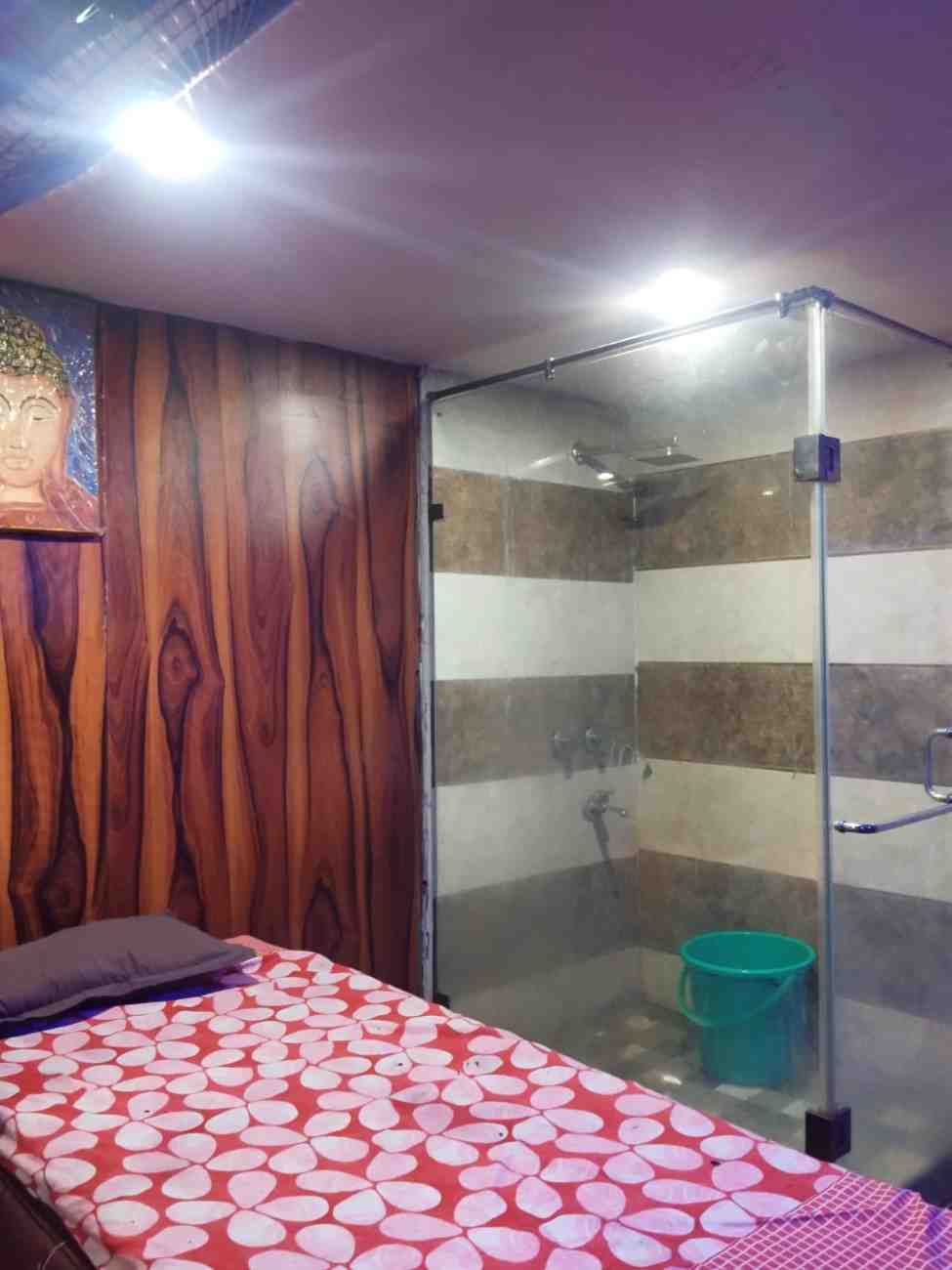 Amazing Spa bed area