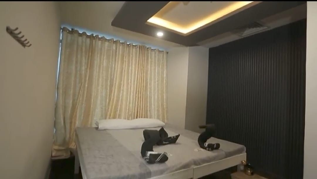 Moden SPA bed area